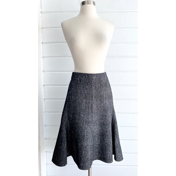 CELINE $1400 Black Tweed Wool Blend A-Line Knee Length Skirt - NWT! - 38/6